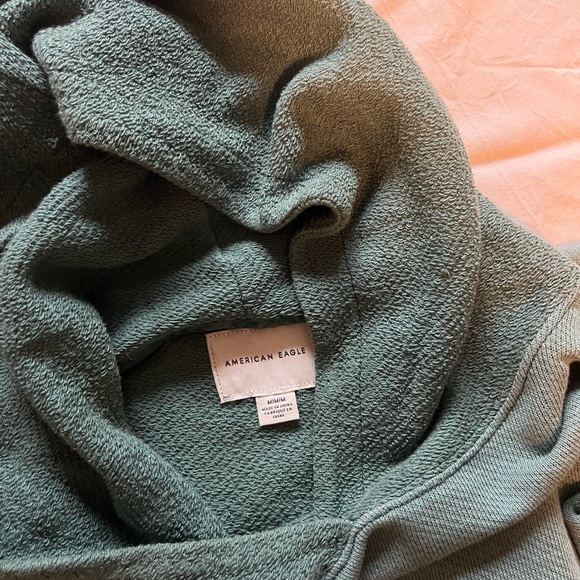 American Eagle Sweatshirt - Picture 2 of 3